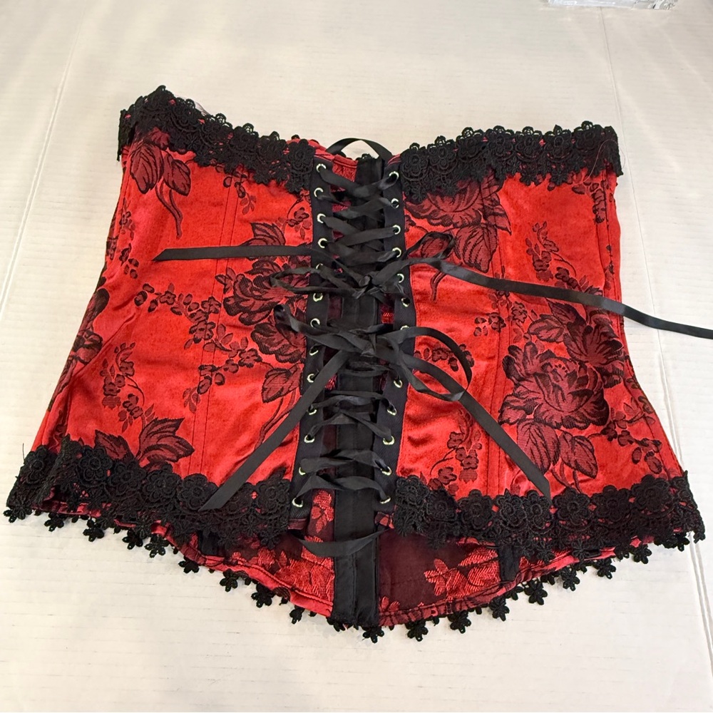 🖤 Shirley of Hollywood Red Black Brocade Corset ❤️ Size 38 Lace-Up Back Gothic - Picture 3 of 16